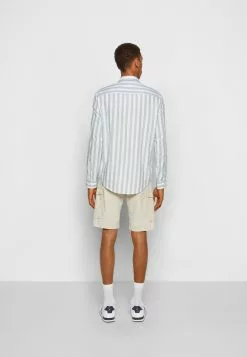 Pier One Overhemd - Light Blue/white 11 Pier One Overhemd - Light Blue/white -Pier One Winkel 11e4d79f744648cc9aef0b3334080fcb