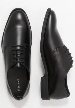 Pier One Veterschoenen