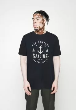 Pier One T-shirt Print