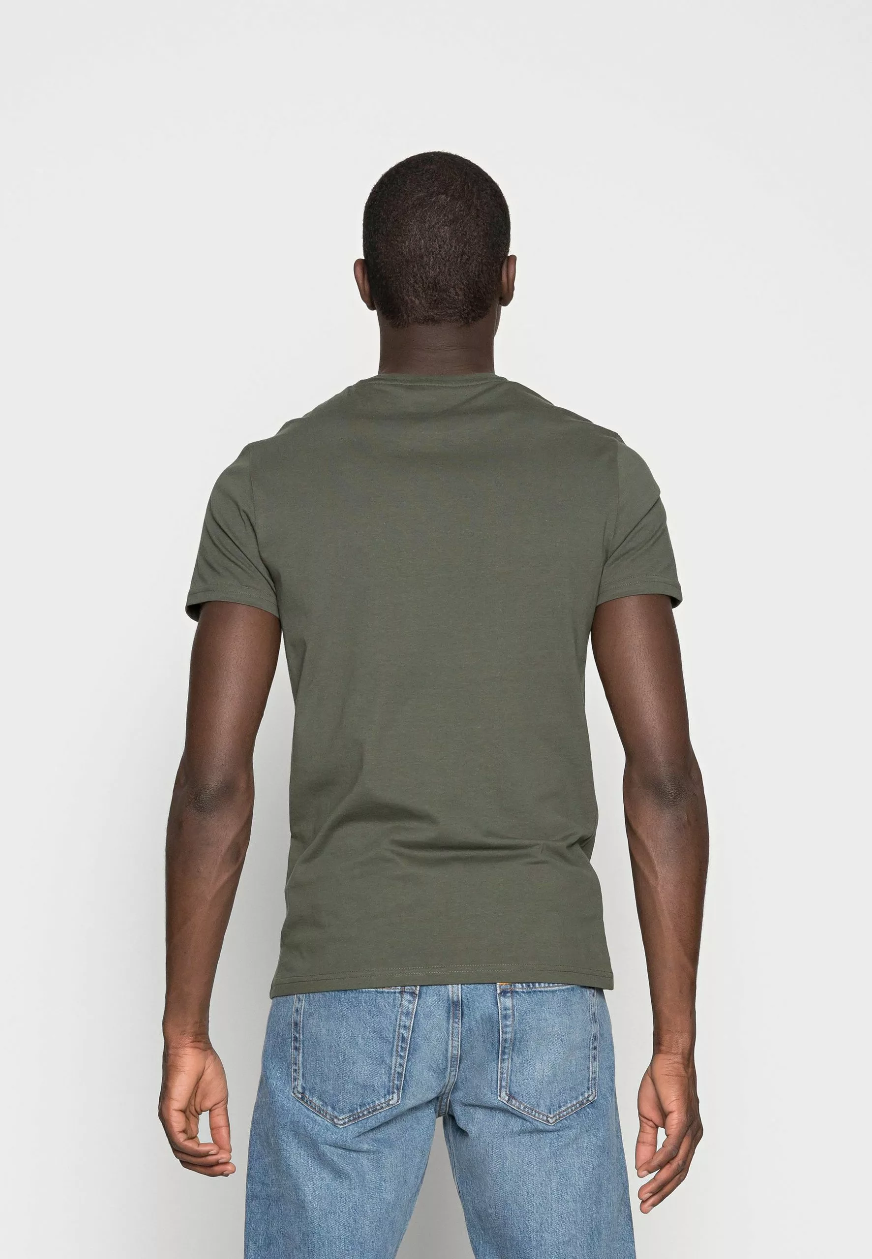 Pier One 3 PACK - T-shirt Basic 5 Pier One 3 PACK - T-shirt Basic - Afbeelding 3