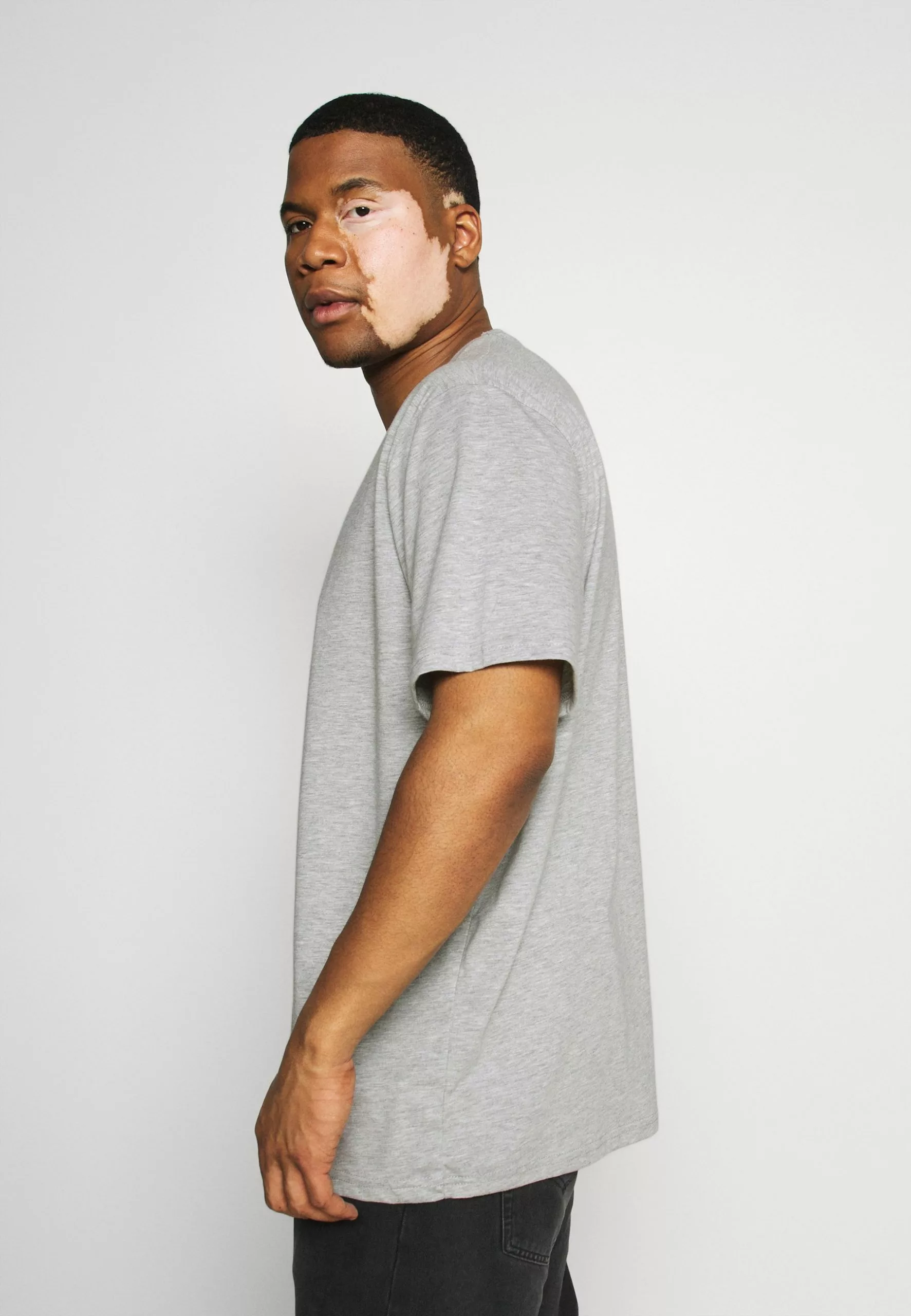 Pier One 5 PACK - T-shirt Basic 4 Pier One 5 PACK - T-shirt Basic - Afbeelding 2