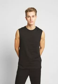 Pier One 3 PACK - T-shirt Basic -Pier One Winkel 62c6701b340e420ebe16749abebd4e0c