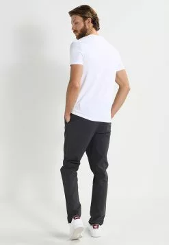 Pier One 2 PACK - T-shirt Basic 10 Pier One 2 PACK - T-shirt Basic -Pier One Winkel 713a3334180c436b91794219a10b6498