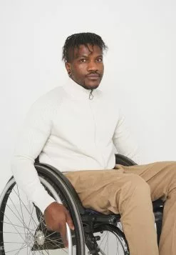 Pier One Vest -Pier One Winkel 71d3668adaf443ab9b811ddde92452be