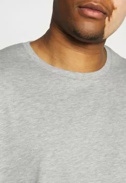 Pier One 5 PACK - T-shirt Basic 11 Pier One 5 PACK - T-shirt Basic -Pier One Winkel 8700a41455ac40399e0ba0b358a0a801