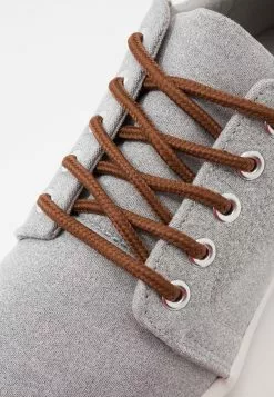 Pier One UNISEX - Sneakers Laag 11 Pier One UNISEX - Sneakers Laag -Pier One Winkel 8956e04325d546cdaaf9eb7ba229d6e9