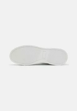 Pier One UNISEX - Sneakers Laag 10 Pier One UNISEX - Sneakers Laag -Pier One Winkel a44841b7759c4f79b83cd5c4d2028754