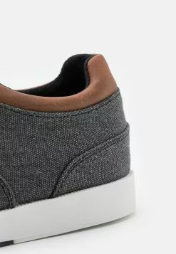 Pier One Sportieve Veterschoenen -Pier One Winkel b5777430521a4850bf35d69d902f196f