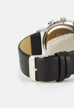 Pier One SET - Horloge