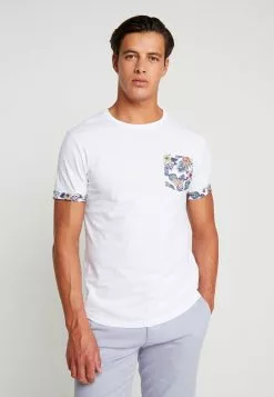 Pier One T-shirt Print
