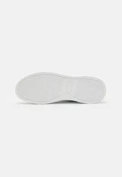 Pier One UNISEX - Sneakers Laag -Pier One Winkel f8e8249702ff4ae595b1f702a4c7b8c5